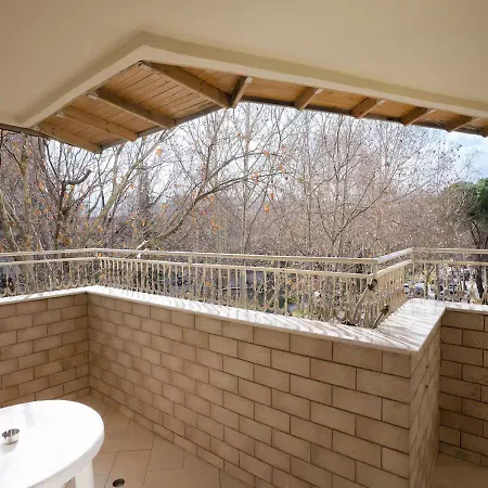 Fancy Appartamento Tirana